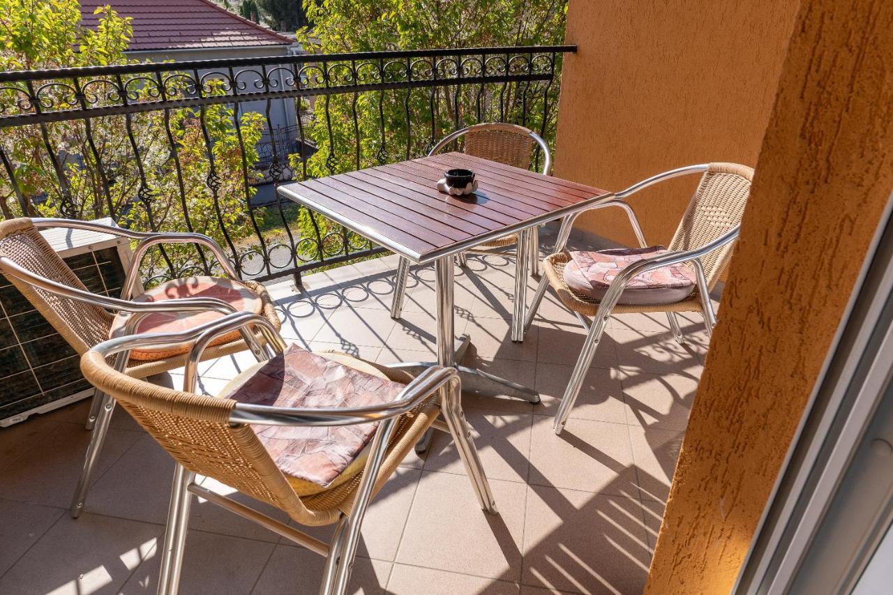 Gál Apartmanház Harkány Exterior foto