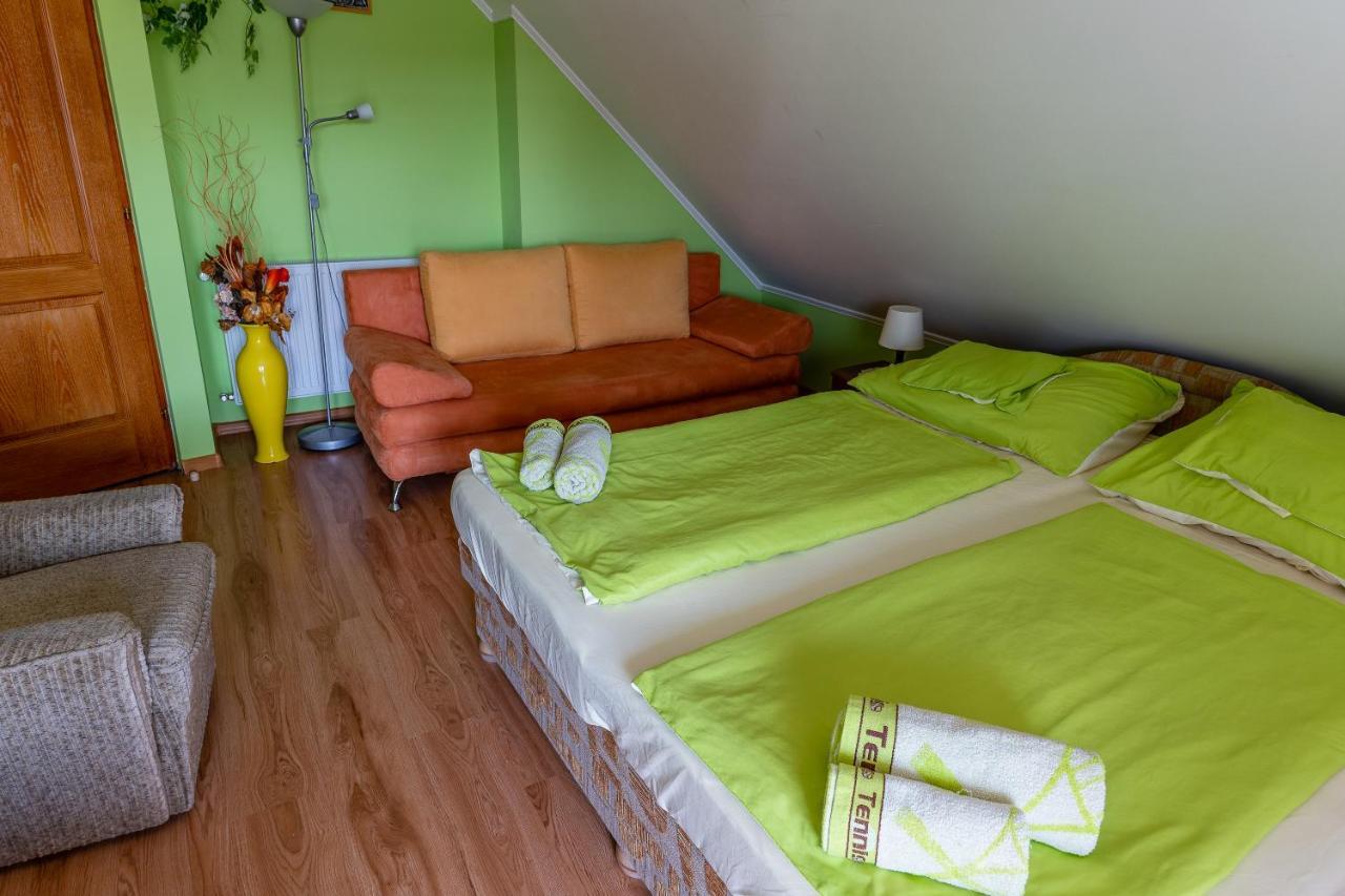 Gál Apartmanház Harkány Exterior foto