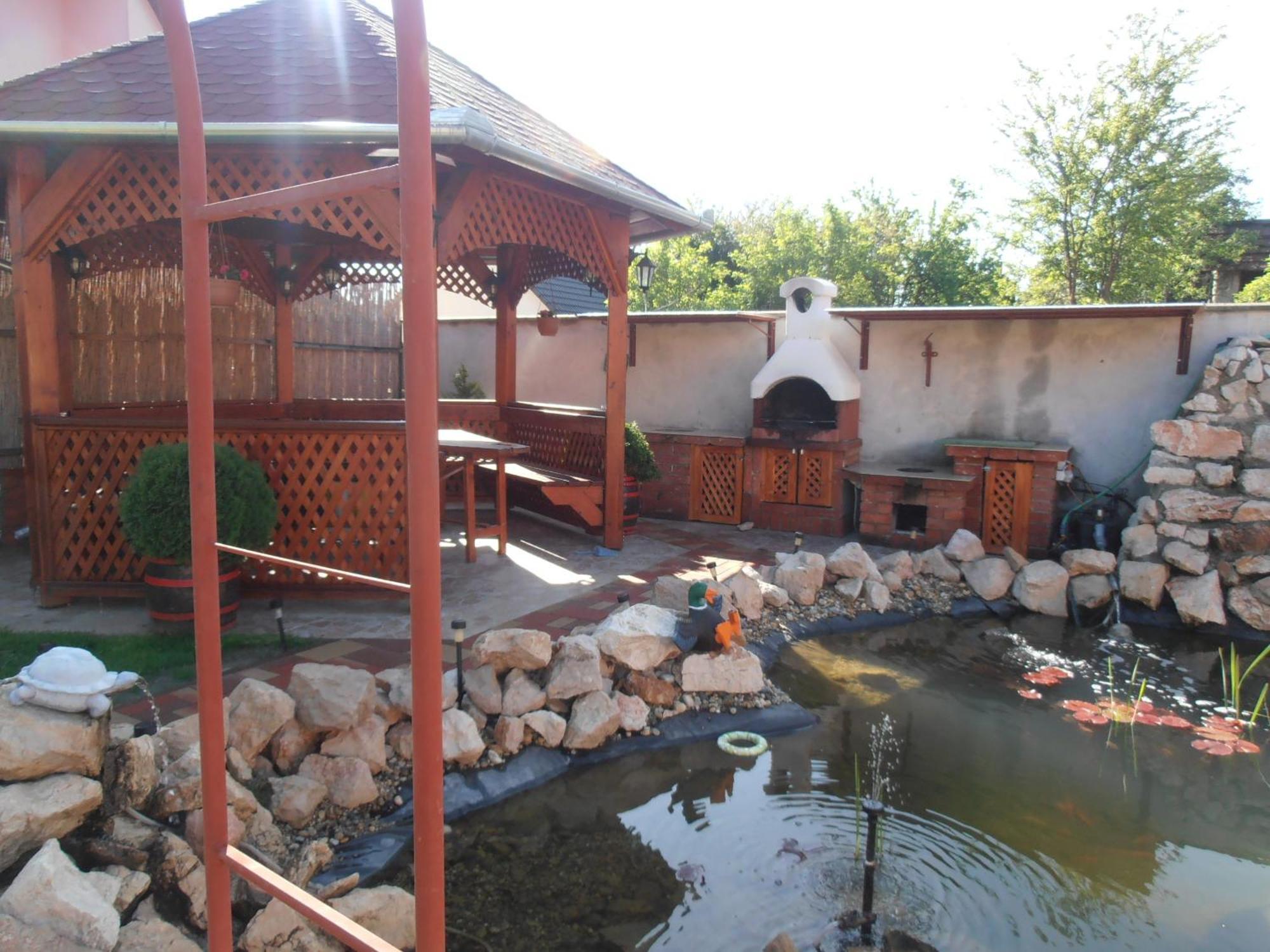 Gál Apartmanház Harkány Exterior foto