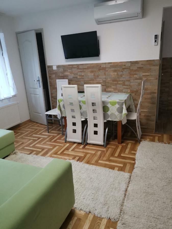 Gál Apartmanház Harkány Exterior foto